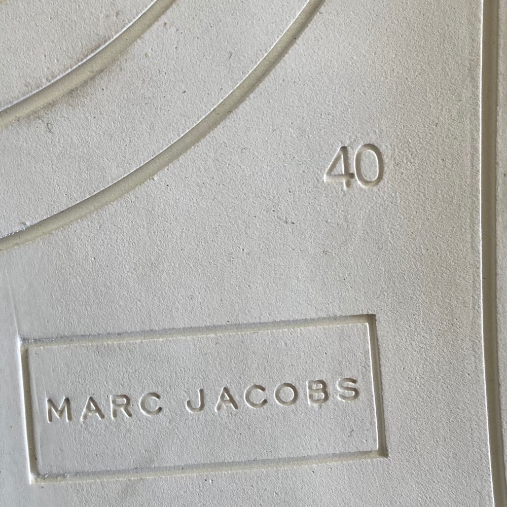 🎉Flash Sale! Almost New! Marc Jacobs Sneakers🎉 - Picture 6 of 8